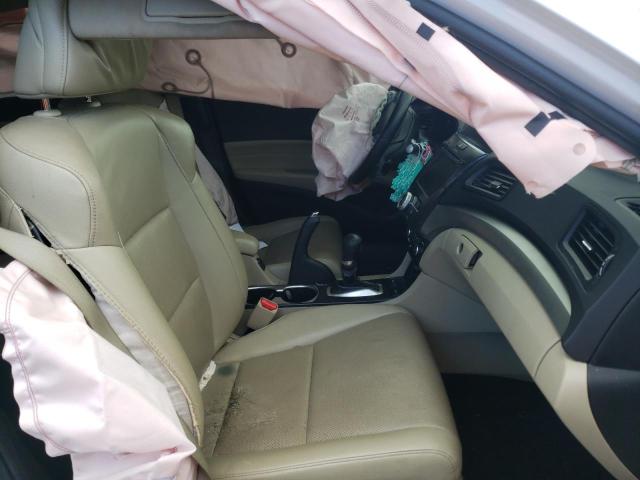 Photo 5 from auction – 2016 ACURA ILX PREMIU with VIN 19UDE2F74GA001788