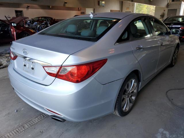Photo 4 from auction – 2012 HYUNDAI SONATA with VIN 5NPEC4AC8CH352974