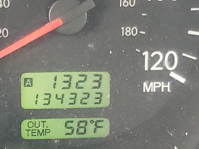 Photo 8 from auction – 2004 SUBARU FORESTER 2 with VIN JF1SG636X4H714593