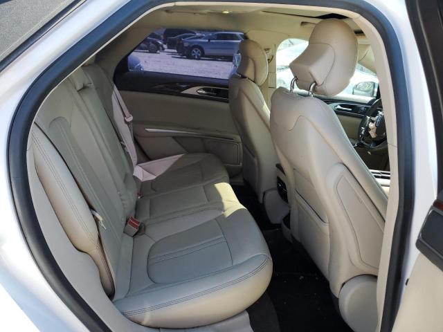 Photo 6 from auction – 2016 LINCOLN MKZ with VIN 3LN6L2G99GR618487