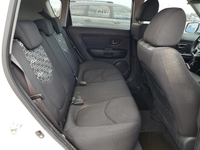 Photo 6 from auction – 2010 KIA SOUL with VIN KNDJT2A2XA7123353