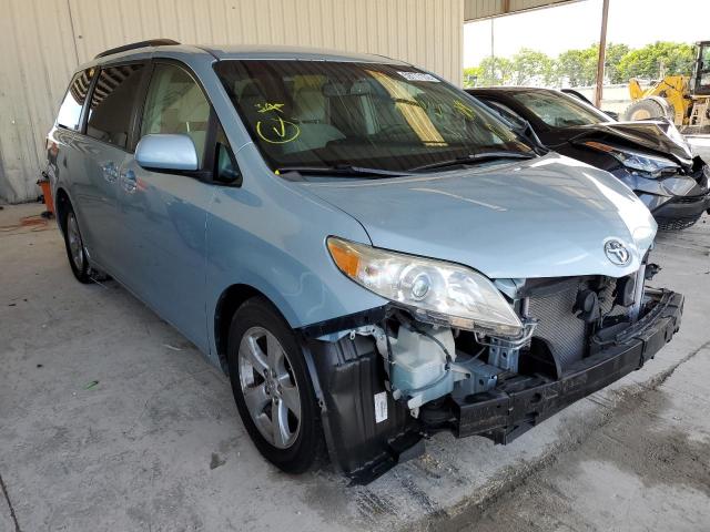 TOYOTA SIENNA LE 2015 with VIN 5TDKK3DC5FS558229 - Photo from auction