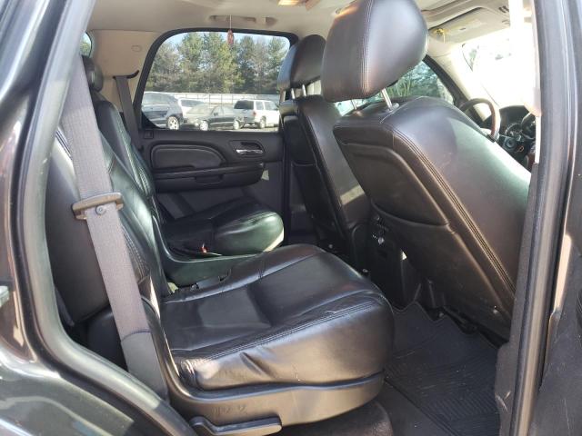 Photo 6 from auction – 2010 CADILLAC ESCALADE L with VIN 1GYUKBEF1AR204401