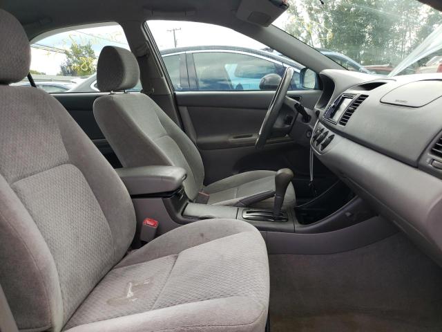 Photo 5 from auction – 2004 TOYOTA CAMRY LE with VIN 4T1BE32KX4U855132