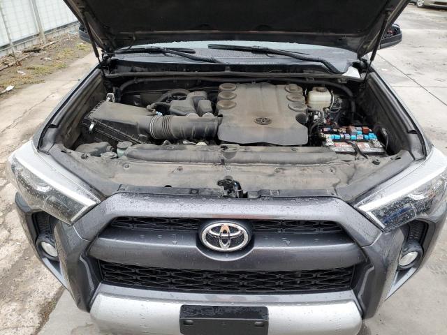 Photo 7 from auction – 2017 TOYOTA 4RUNNER SR with VIN JTEBU5JR8H5445121