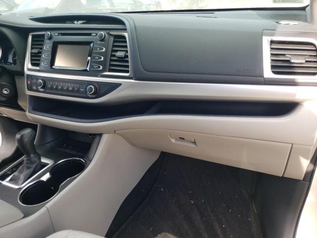 Photo 9 from auction – 2015 TOYOTA HIGHLANDER with VIN 5TDZKRFH2FS098036