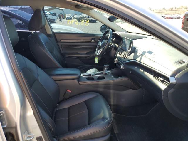 Photo 5 from auction – 2019 NISSAN ALTIMA SR with VIN 1N4BL4CV8KC169091