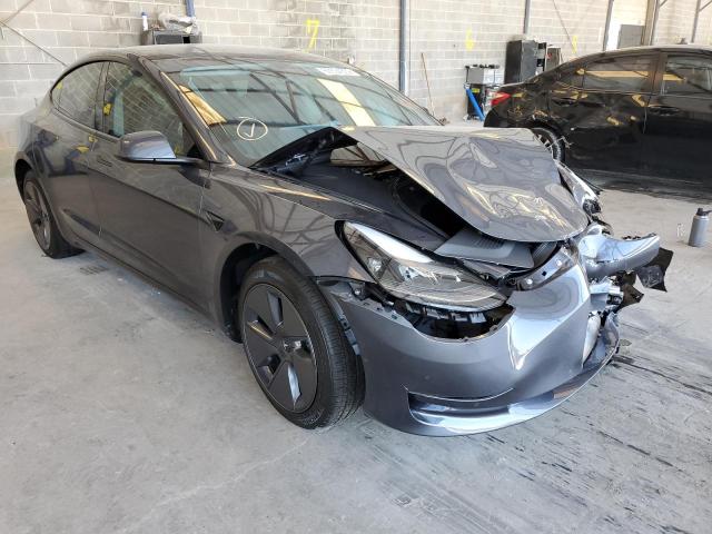 TESLA MODEL 3 2022 with VIN 5YJ3E1EB0NF333550 - Photo from auction