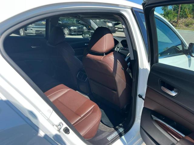 Photo 6 from auction – 2015 ACURA TLX with VIN 19UUB1F39FA024322