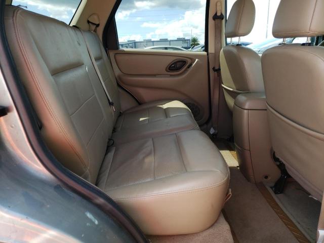 Photo 6 from auction – 2006 FORD ESCAPE LIM with VIN 1FMCU94136KB88658