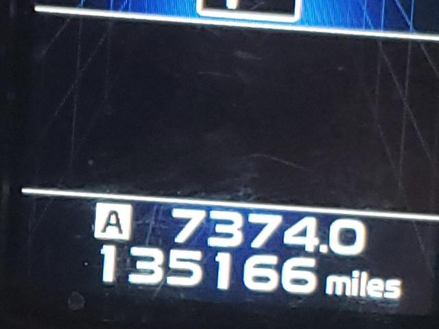 Photo 8 from auction – 2014 SUBARU LEGACY 2.5 with VIN 4S3BMBL61E3022345