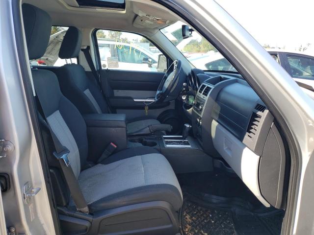 Photo 5 from auction – 2007 DODGE NITRO with VIN 1D8GT58KX7W592279