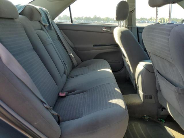 Photo 6 from auction – 2005 TOYOTA CAMRY LE with VIN 4T1BE32K15U565704