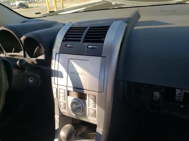 Photo 9 from auction – 2005 TOYOTA SCION TC with VIN JTKDE177650007238
