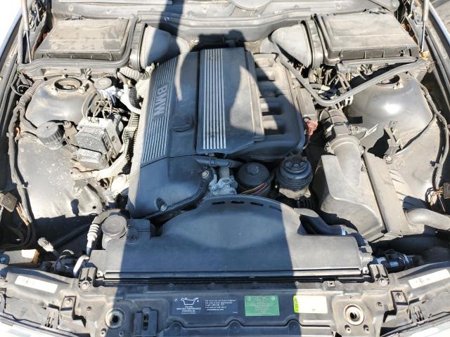 Photo 7 from auction – 2000 BMW 528 I with VIN WBADM5344YBY44587