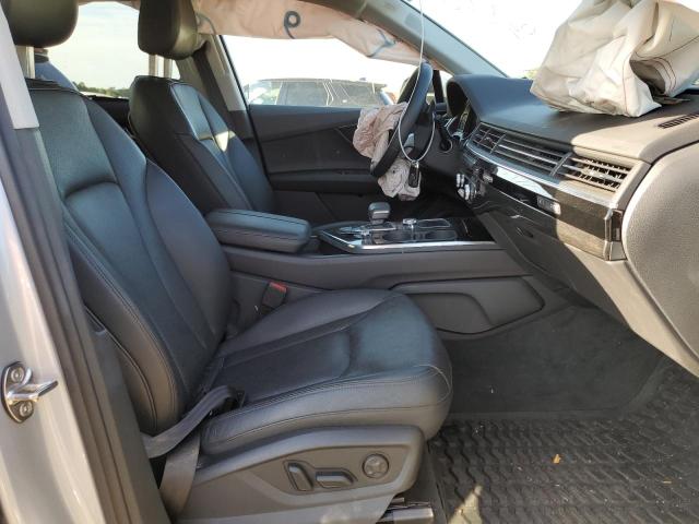 Photo 5 from auction – 2019 AUDI Q7 PREMIUM with VIN WA1LAAF71KD047161