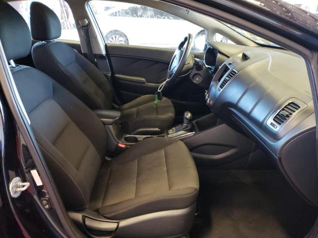 Photo 5 from auction – 2017 KIA FORTE LX with VIN 3KPFK4A71HE089930