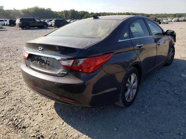Photo 4 from auction – 2011 HYUNDAI SONATA SE with VIN 5NPEC4AC2BH127318