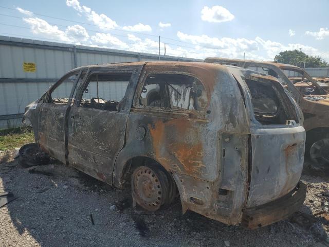 Photo 3 from auction – 2009 CHRYSLER TOWN & COU with VIN 2A8HR44E29R534103