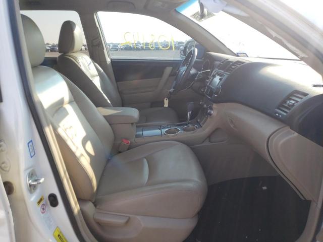 Photo 5 from auction – 2013 TOYOTA HIGHLANDER with VIN 5TDZK3EH7DS090655