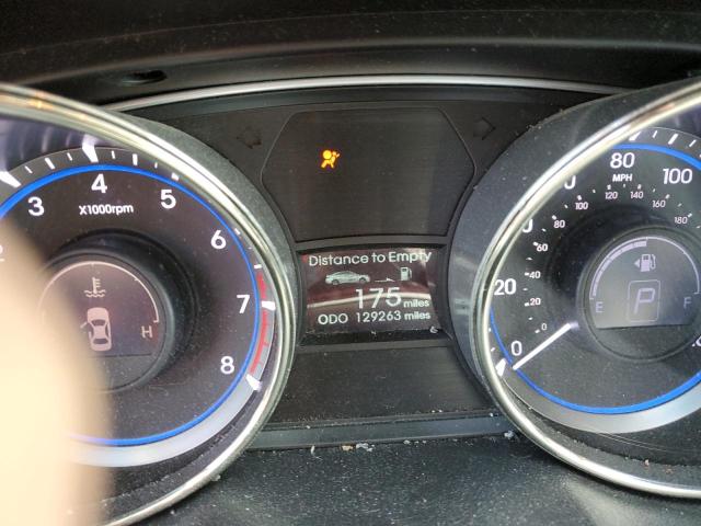 Photo 8 from auction – 2012 HYUNDAI SONATA SE with VIN 5NPEC4AC8CH475089