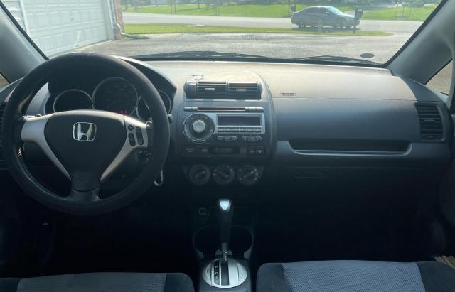 Photo 9 from auction – 2007 HONDA FIT S with VIN JHMGD38647S057716