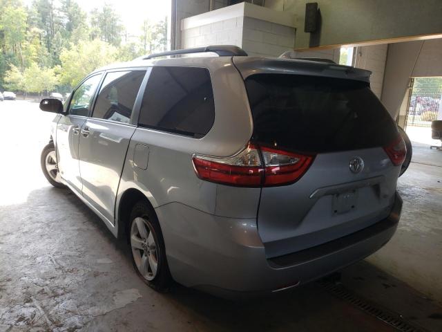 Photo 3 from auction – 2018 TOYOTA SIENNA LE with VIN 5TDKZ3DC3JS910938