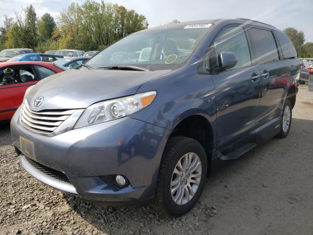 Photo 2 from auction – 2017 TOYOTA SIENNA XLE with VIN 5TDYZ3DC0HS805102