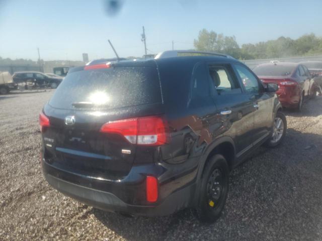 Photo 4 from auction – 2015 KIA SORENTO LX with VIN 5XYKT4A62FG649747