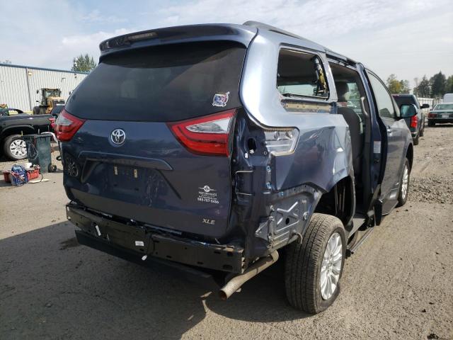 Photo 4 from auction – 2017 TOYOTA SIENNA XLE with VIN 5TDYZ3DC0HS805102