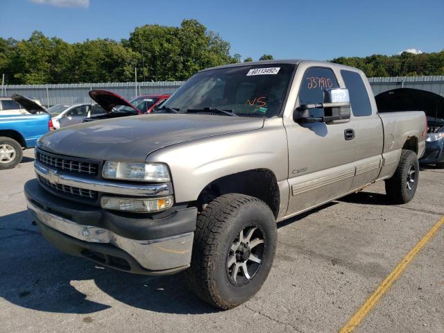 Photo 2 from auction – 2001 CHEVROLET SILVERADO4 with VIN 2GCEK19T611309495