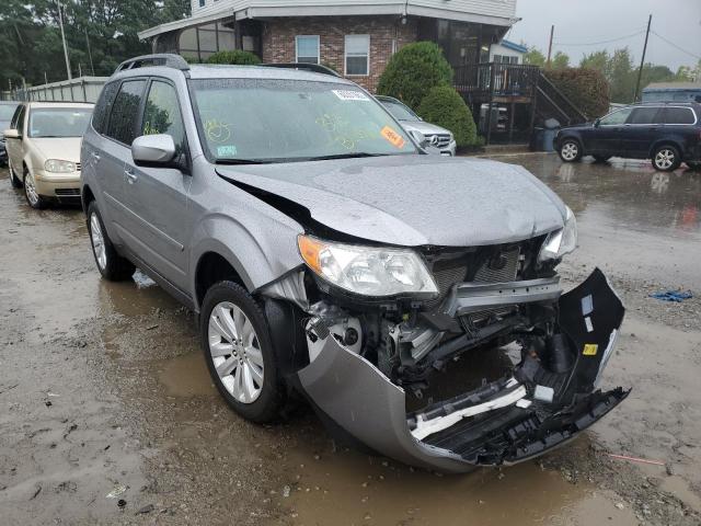 SUBARU FORESTER L 2011 with VIN JF2SHAEC2BH775948 - Photo from auction