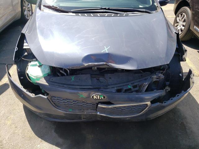 Photo 9 from auction – 2015 KIA FORTE EX with VIN KNAFZ4A8XF5373034