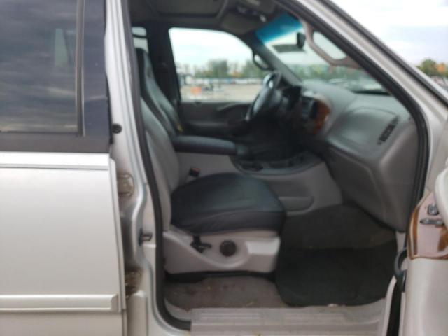 Photo 5 from auction – 2001 FORD EXPEDITION with VIN 1FMFU16L61LA04670