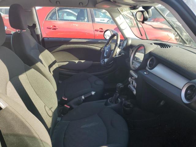 Photo 5 from auction – 2008 MINI COOPER with VIN WMWMF33518TT62872
