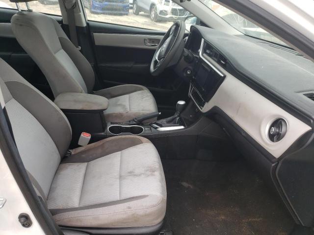 Photo 5 from auction – 2018 TOYOTA COROLLA with VIN 5YFBURHE9JP745595