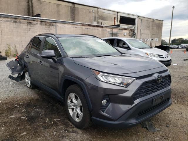 TOYOTA RAV4 XLE 2019 with VIN JTMP1RFV2KD507478 - Photo from auction