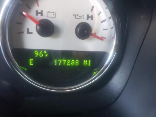 Photo 8 from auction – 2004 FORD F150 with VIN 1FTPX12534NA59108