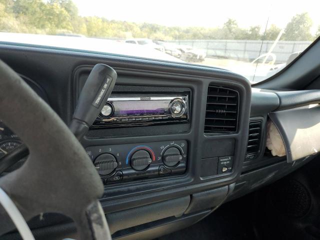 Photo 6 from auction – 2002 CHEVROLET SILVERADO with VIN 1GCEK14V22Z340941