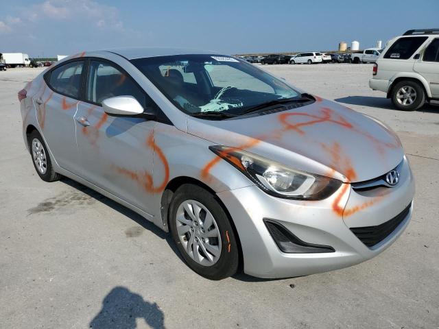 HYUNDAI ELANTRA SE 2016 with VIN 5NPDH4AE0GH743587 - Photo from auction