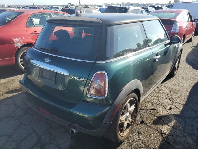 Photo 4 from auction – 2008 MINI COOPER with VIN WMWMF33518TT62872