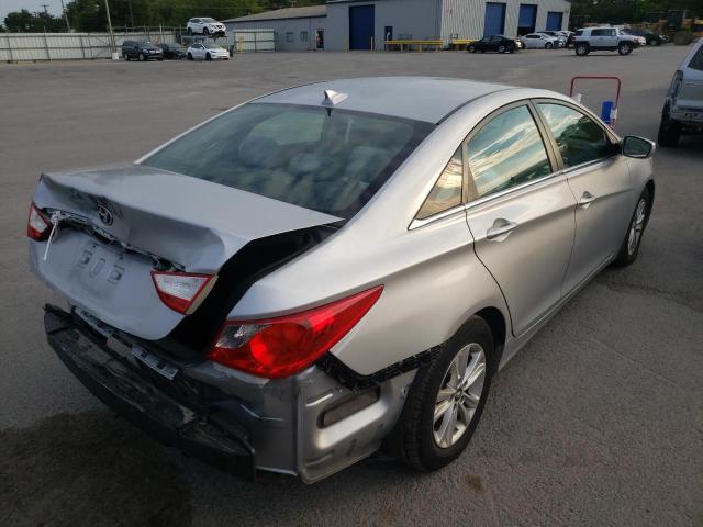 Photo 4 from auction – 2013 HYUNDAI SONATA GLS with VIN 5NPEB4AC3DH588761