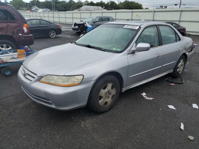 Photo 2 from auction – 2001 HONDA UK with VIN 1HGCG16591A044576
