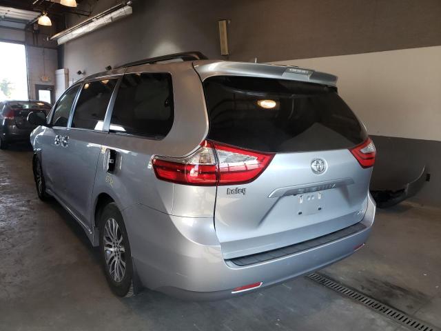 Photo 3 from auction – 2018 TOYOTA SIENNA with VIN 5TDYZ3DC1JS933502