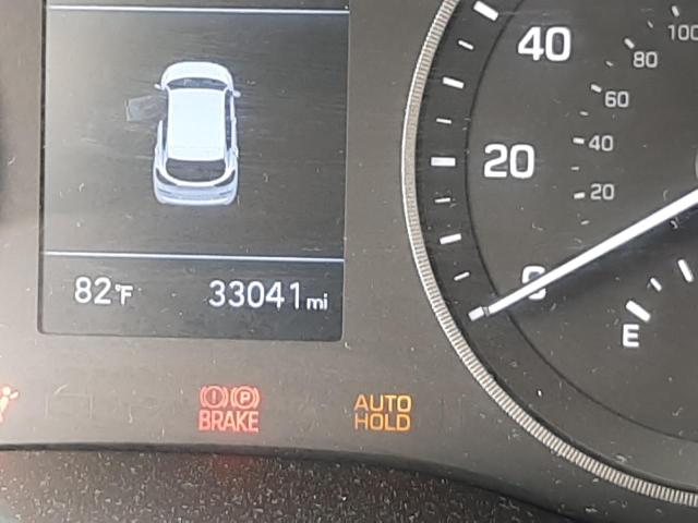 Photo 8 from auction – 2019 HYUNDAI TUCSON SE with VIN KM8J2CA4XKU985402