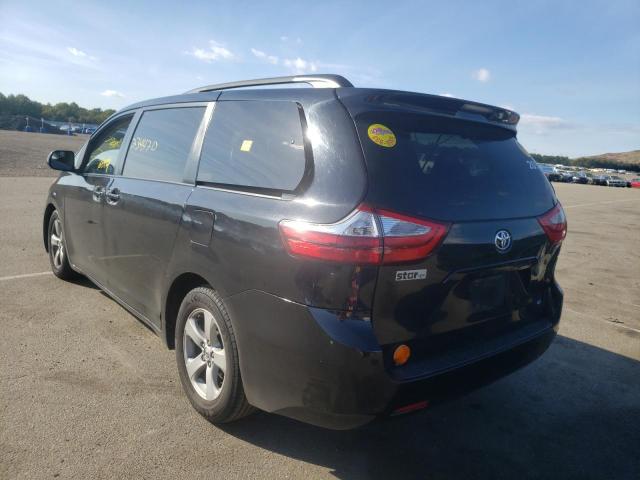 Photo 3 from auction – 2017 TOYOTA SIENNA LE with VIN 5TDKZ3DC8HS769164