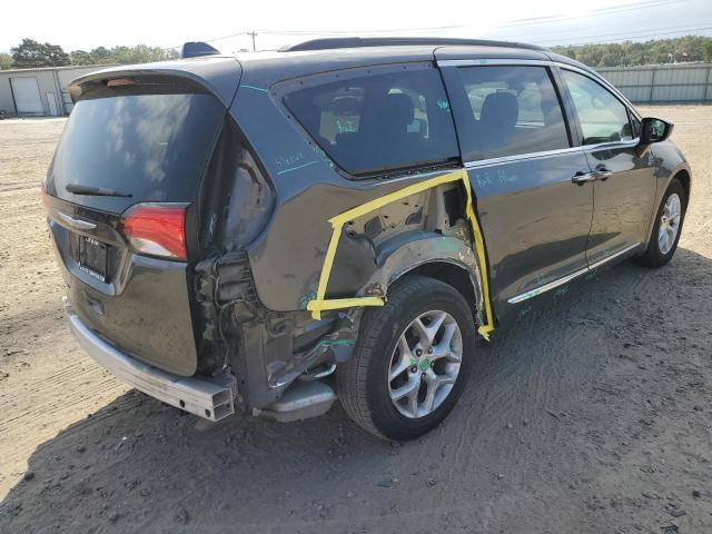 Photo 4 from auction – 2017 CHRYSLER PACIFICA T with VIN 2C4RC1BG8HR820505