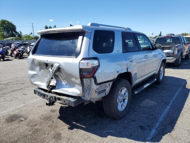 Photo 4 from auction – 2015 TOYOTA 4RUNNER SR with VIN JTEZU5JR4F5107243