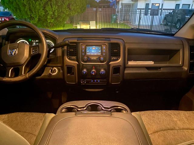 Photo 9 from auction – 2018 RAM 3500 ST with VIN 3C63RPGL2JG199200