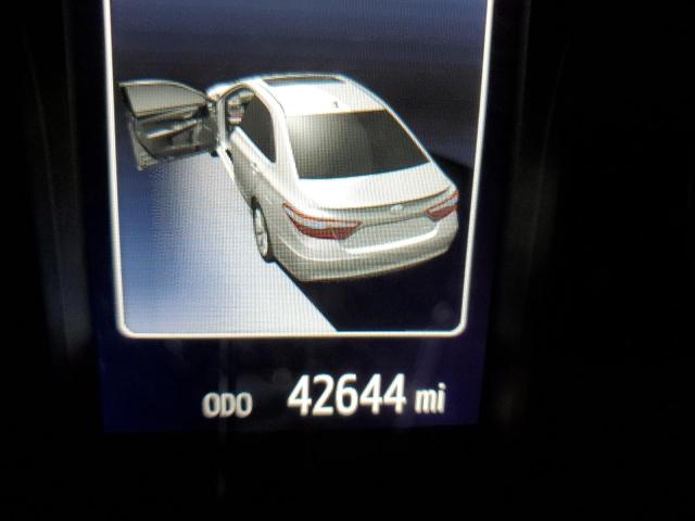 Photo 8 from auction – 2015 TOYOTA CAMRY LE with VIN 4T1BF1FK0FU988478